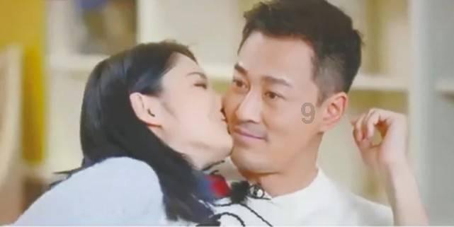 古怪巫师逃离村庄