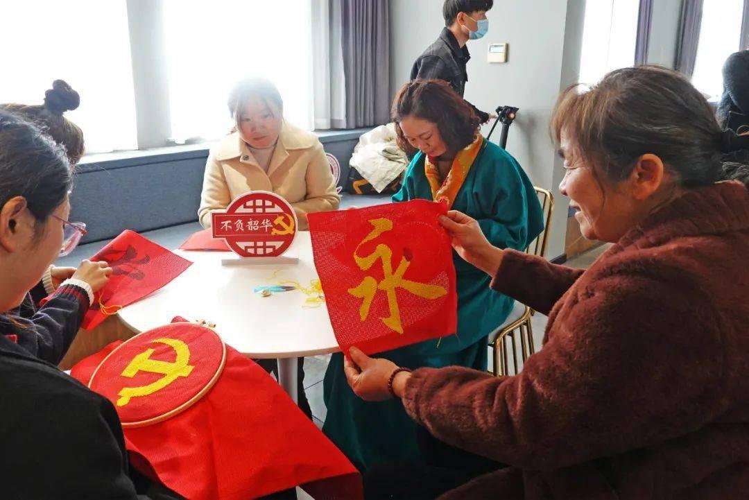 时隔28年在《繁花》客串厨神 钟镇涛点赞王家卫