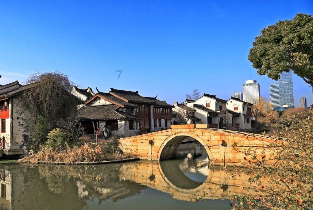 项目管家暖心帮办助企纾困